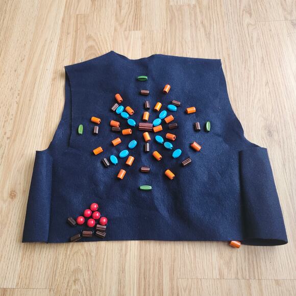 Vintage Camp Fire Girls Beaded Felt Vest 70% Wool 30% Rayon Little Girls Uniform - Picture 8 of 11